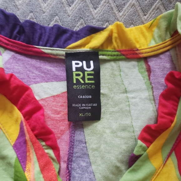 Rainbow button up - Picture 3 of 4